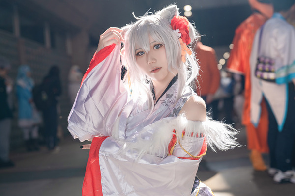 [cosplay]透明的白色皮膚！ “ Hololive” Shishira Botan層非常酷，美麗[播放]